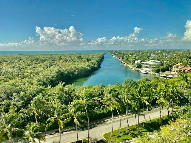 Key Biscayne, FL 33149,1121 Crandon Blvd #D802