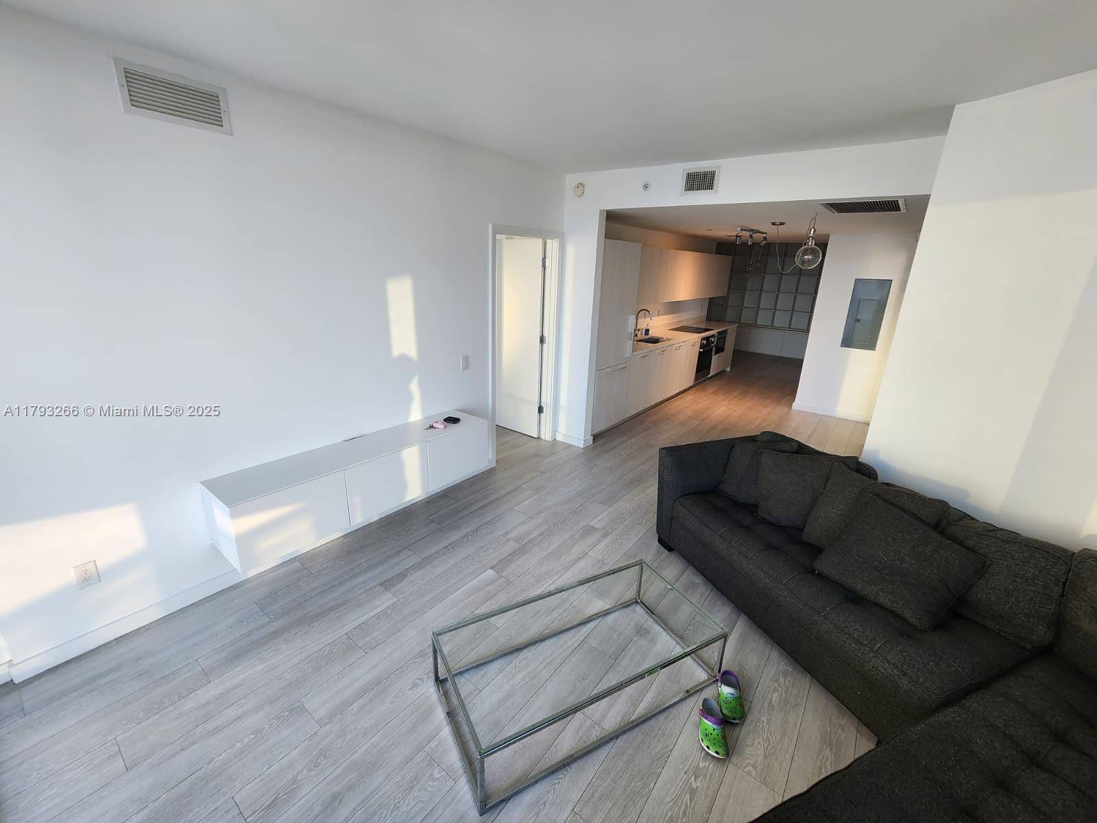 Miami, FL 33137,501 NE 31st St #2401