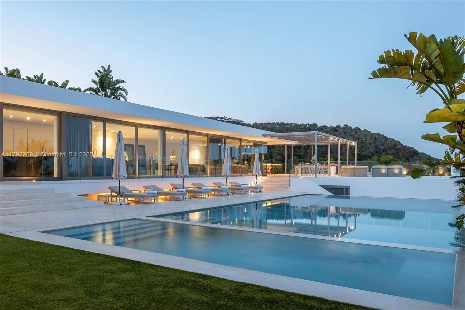 Ibiza, FL,Address not disclosed