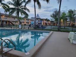 Oakland Park, FL 33334,101 NE 41st St #E73