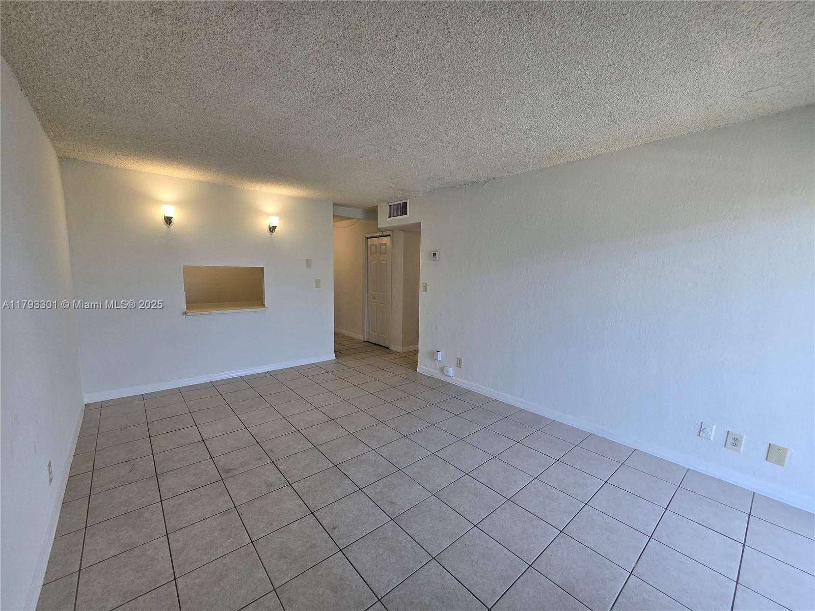 Miami, FL 33126,4550 NW 9th St #601E