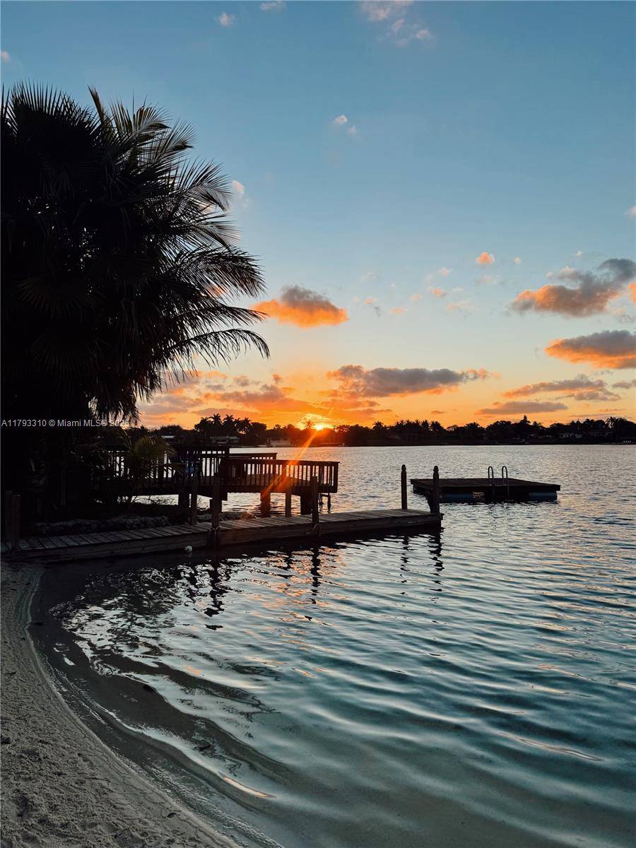 Cutler Bay, FL 33157,9030 Ridgeland Dr