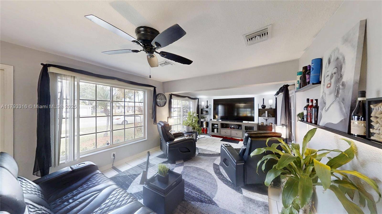 Margate, FL 33063,1424 E River Dr