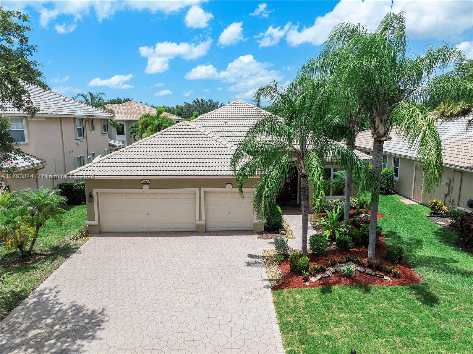 Coral Springs, FL 33067,6017 NW 56th Cir