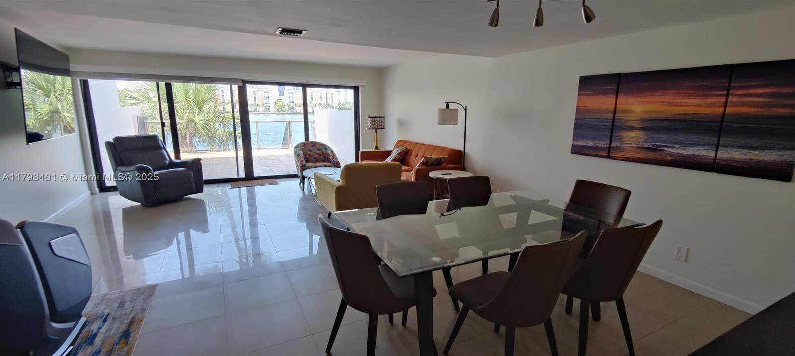 North Miami Beach, FL 33160,4000 NE 168th St #107A