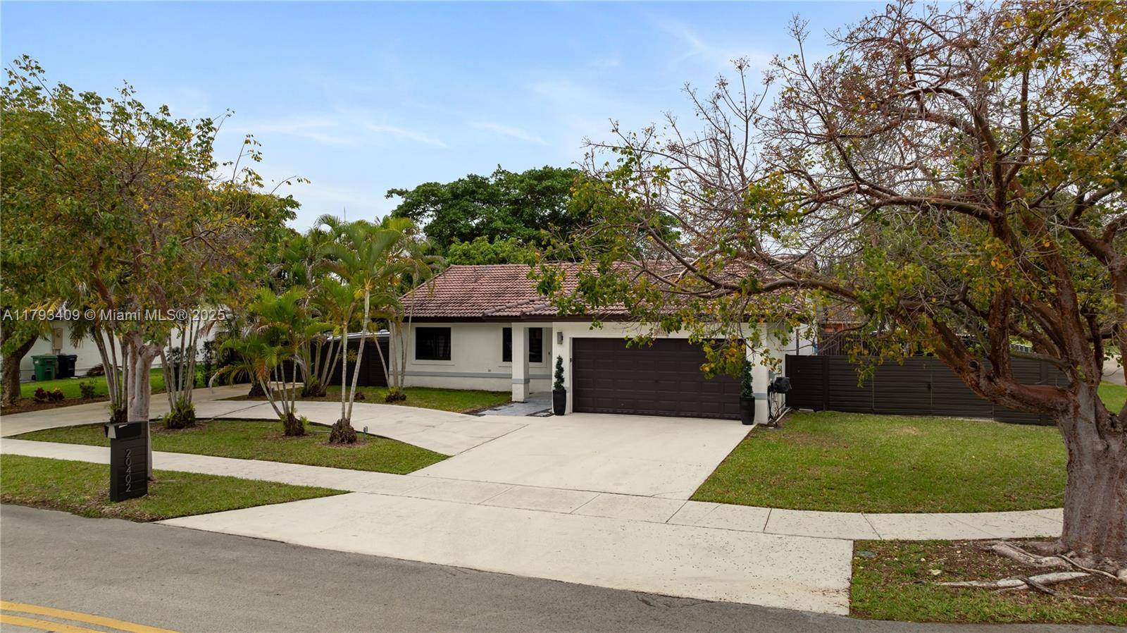Miami, FL 33177,20402 SW 130th Ct