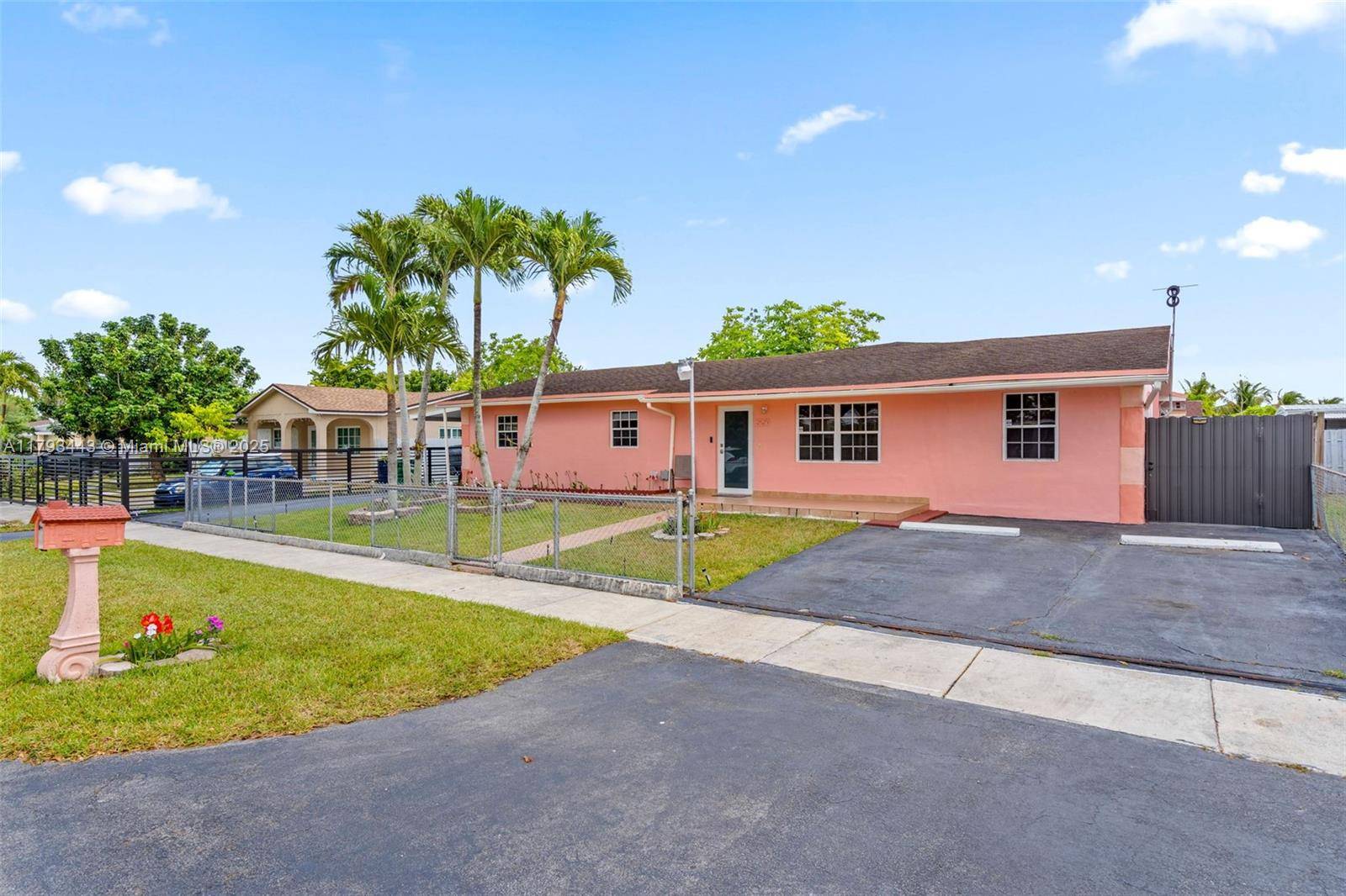 Homestead, FL 33033,15250 SW 300th St