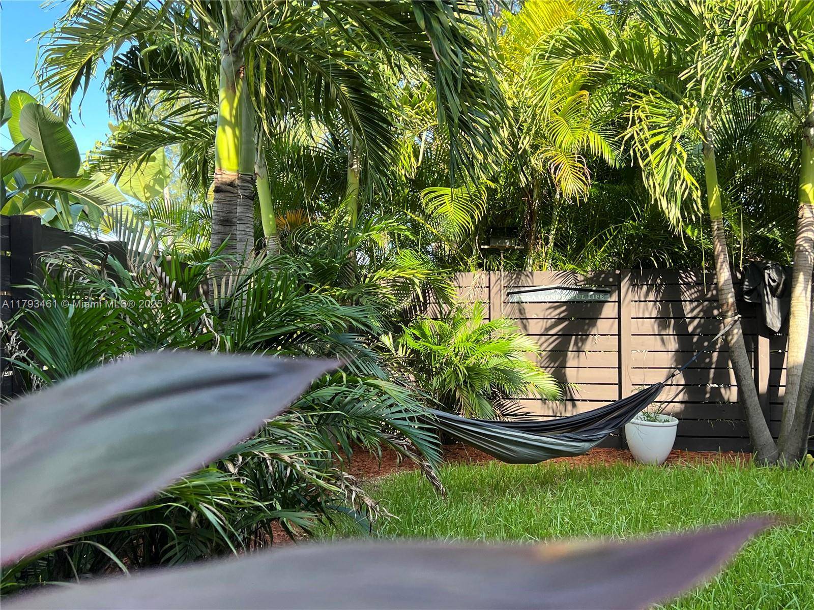 Fort Lauderdale, FL 33316,2201 Miami Rd #5