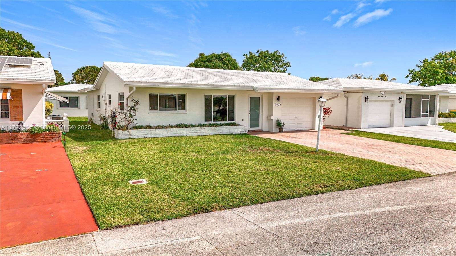 Tamarac, FL 33321,6707 NW 71st St