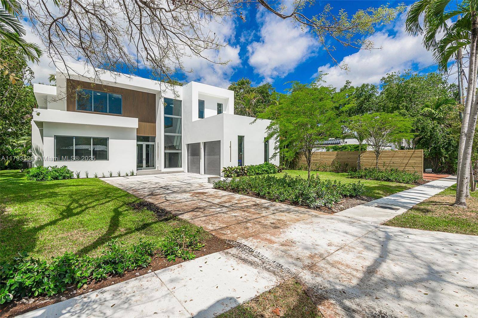 Miami, FL 33133,2730 SW 17th Ave