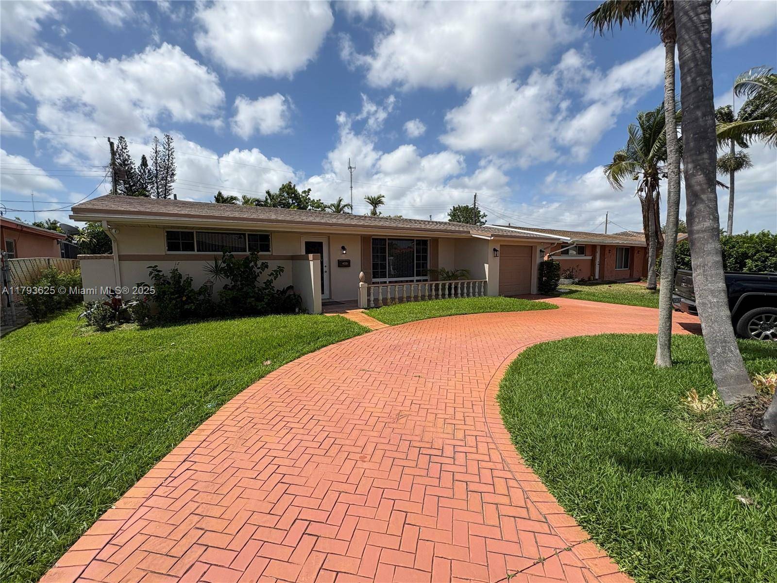 Miramar, FL 33023,6612 Dahlia Dr