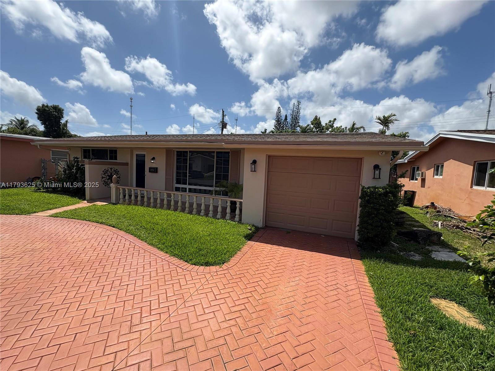 Miramar, FL 33023,6612 Dahlia Dr