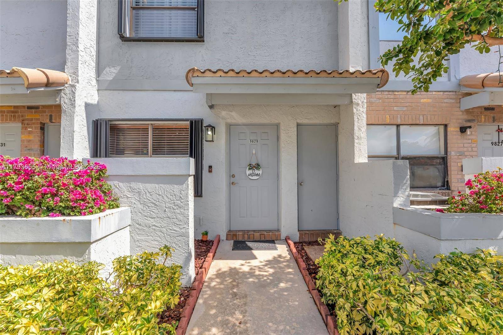 Coral Springs, FL 33071,9829 Riverside Dr #42-6