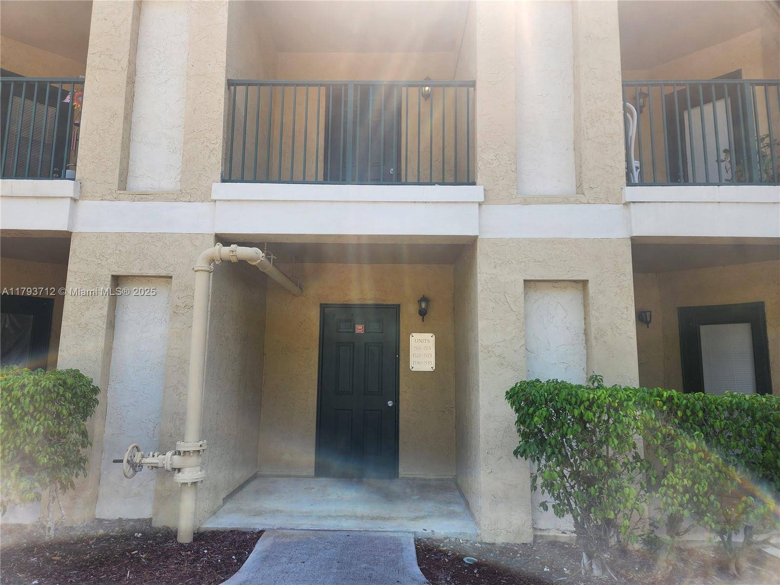 Coral Springs, FL 33071,777 Riverside Dr #1522