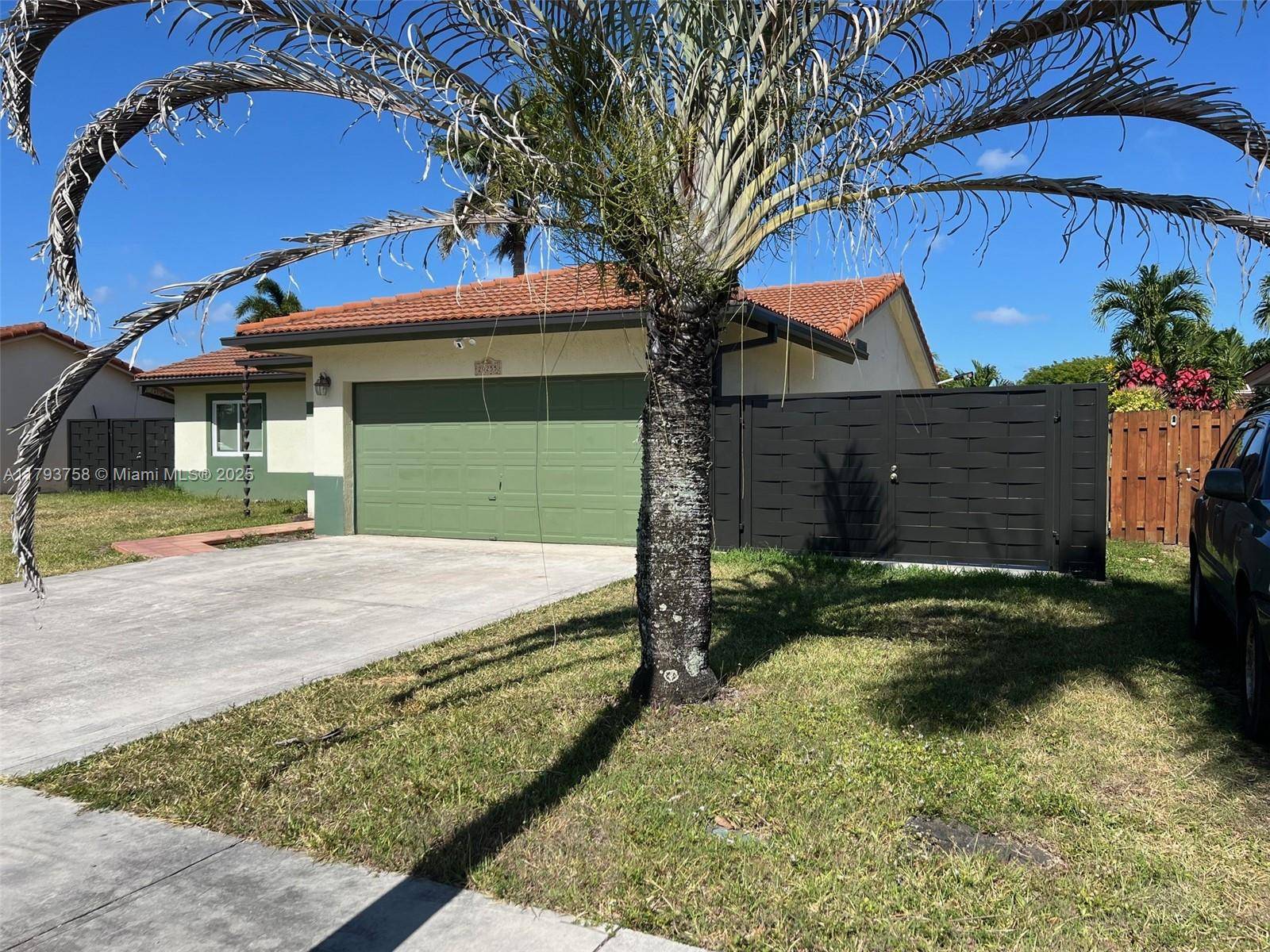 Miami, FL 33177,20255 SW 132nd Ave