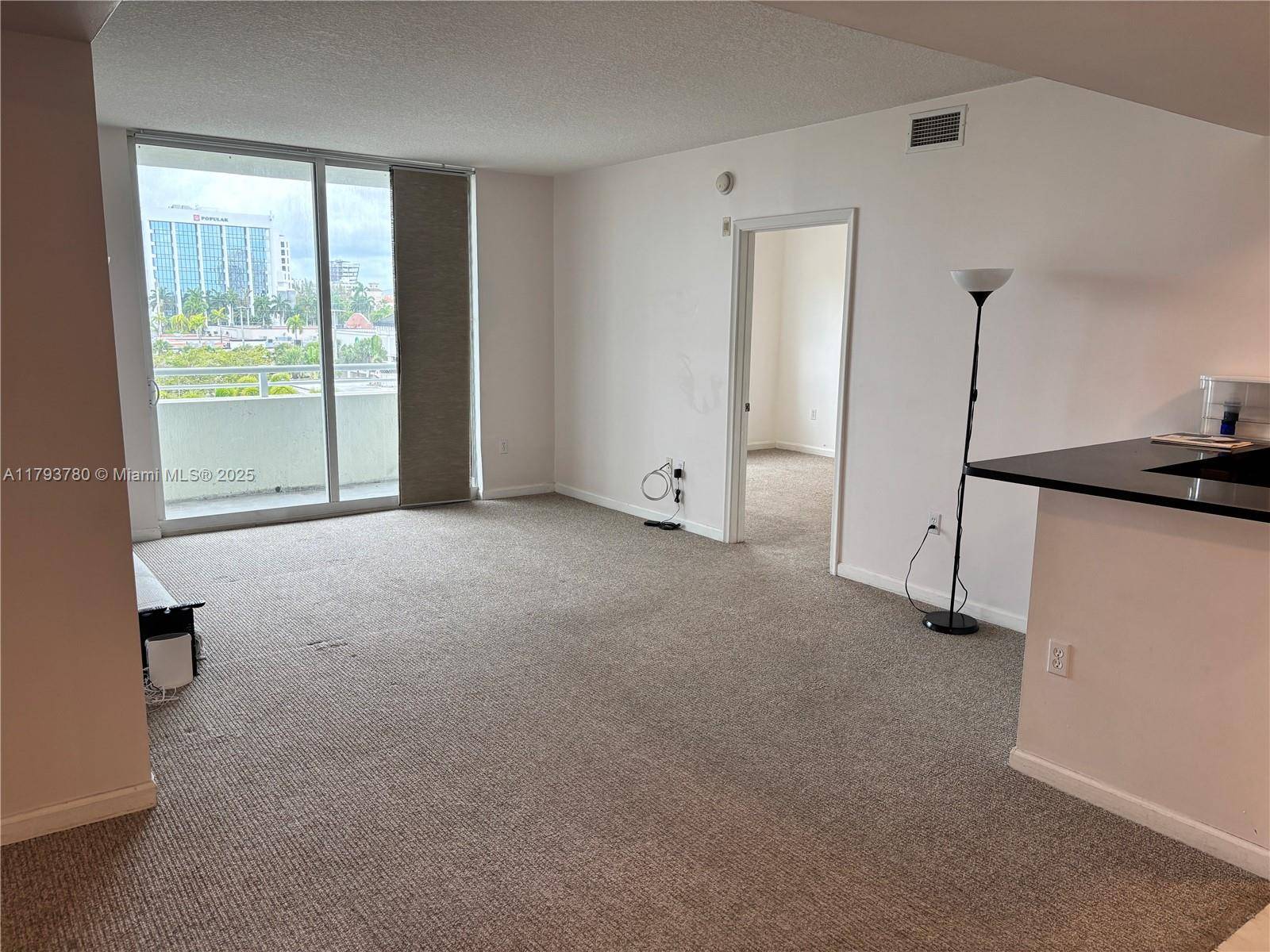 Aventura, FL 33180,2775 NE 187th St #403