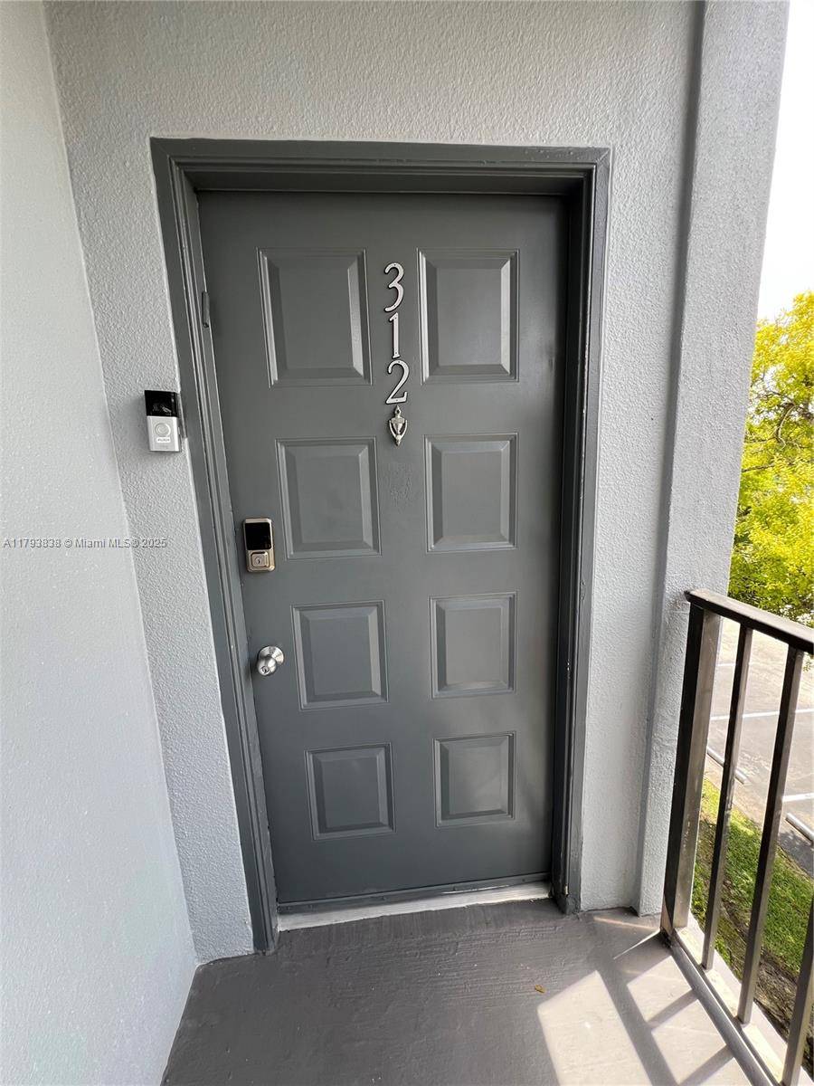 Pembroke Pines, FL 33027,12701 SW 14th St #312J