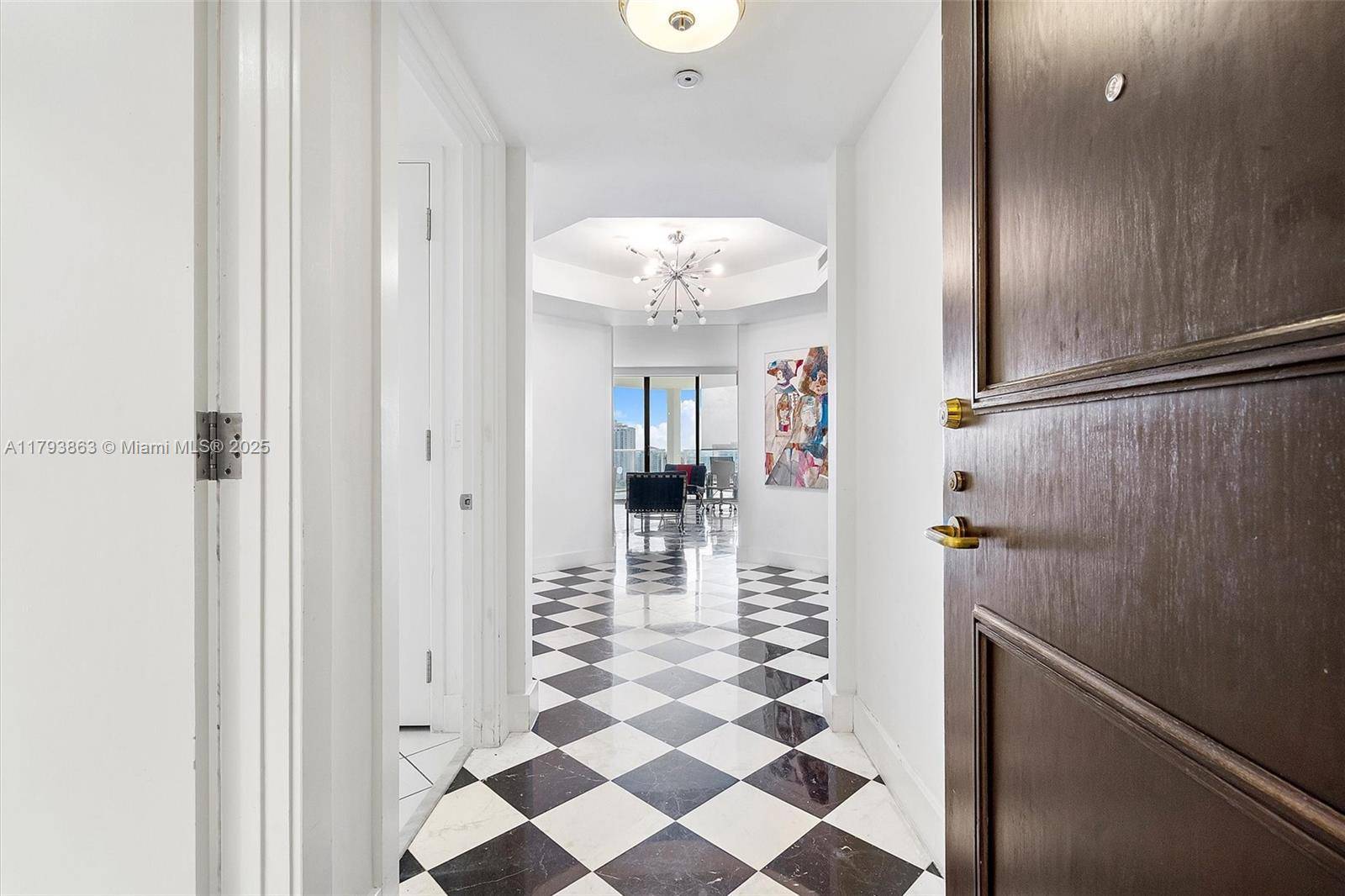 Aventura, FL 33180,19500 Turnberry Way #20D
