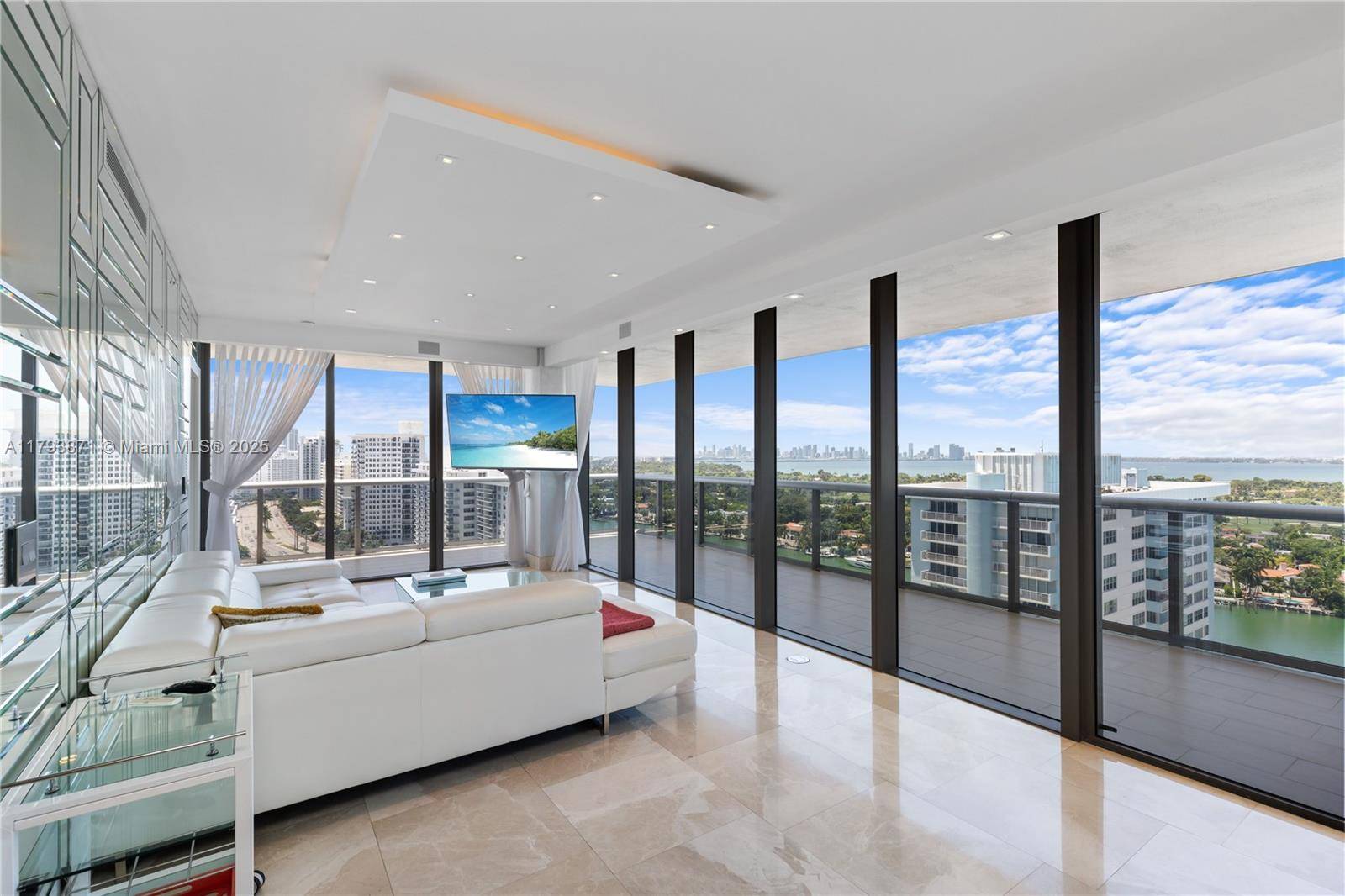 Miami Beach, FL 33140,5875 Collins Ave #1908