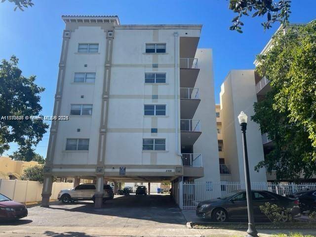 Hollywood, FL 33020,2008 Jackson St #D9