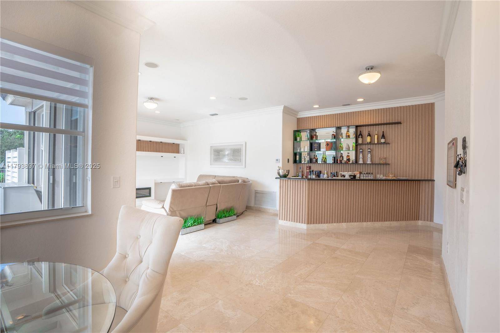 Davie, FL 33326,15852 SW 15th St