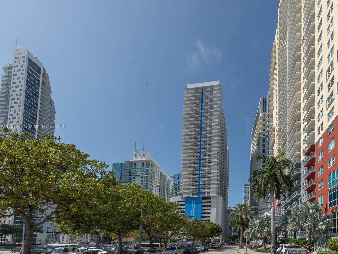 Miami, FL 33131,1200 Brickell Bay Dr #3207
