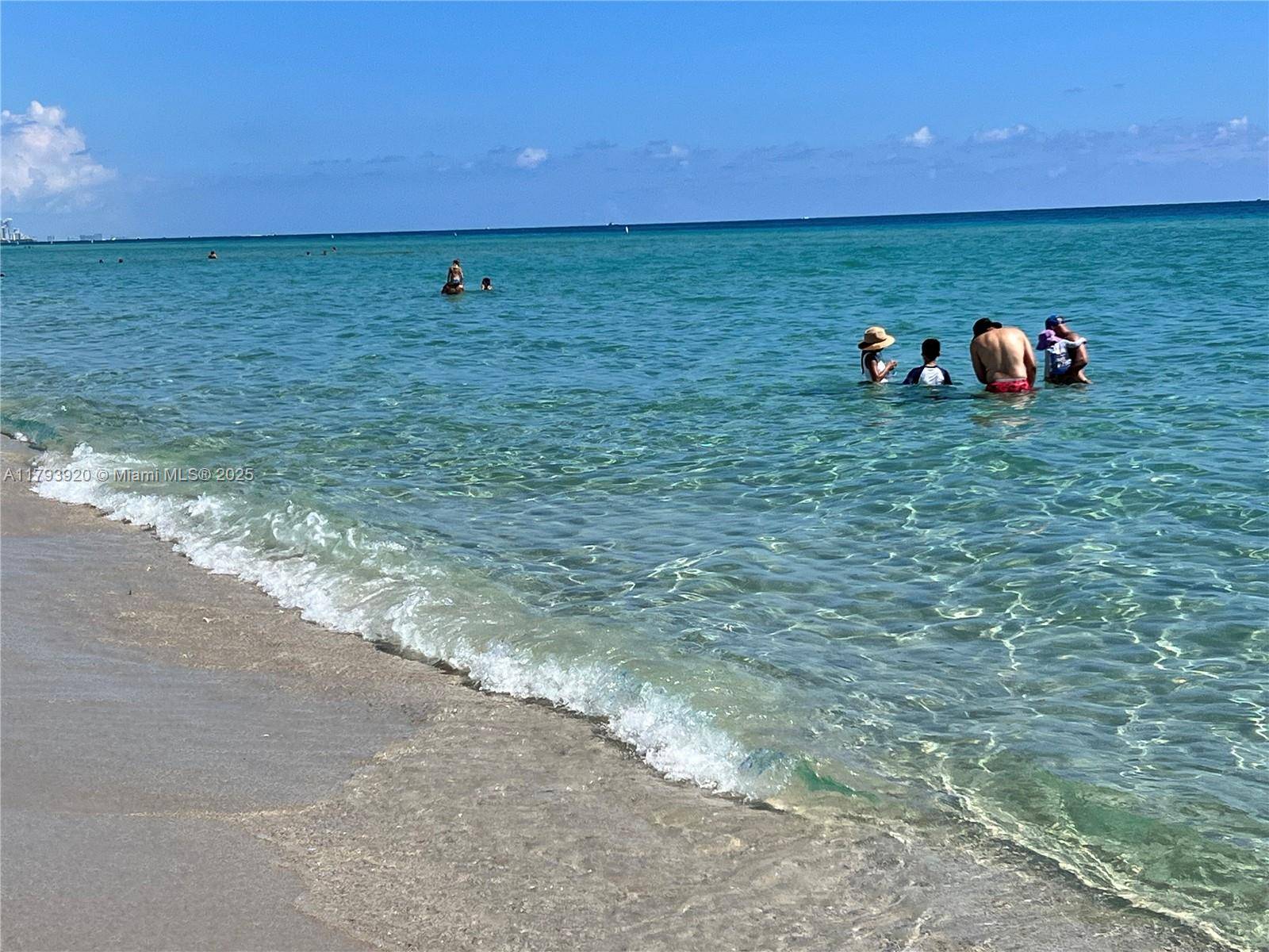 Surfside, FL 33154,9172 Collins Ave #305
