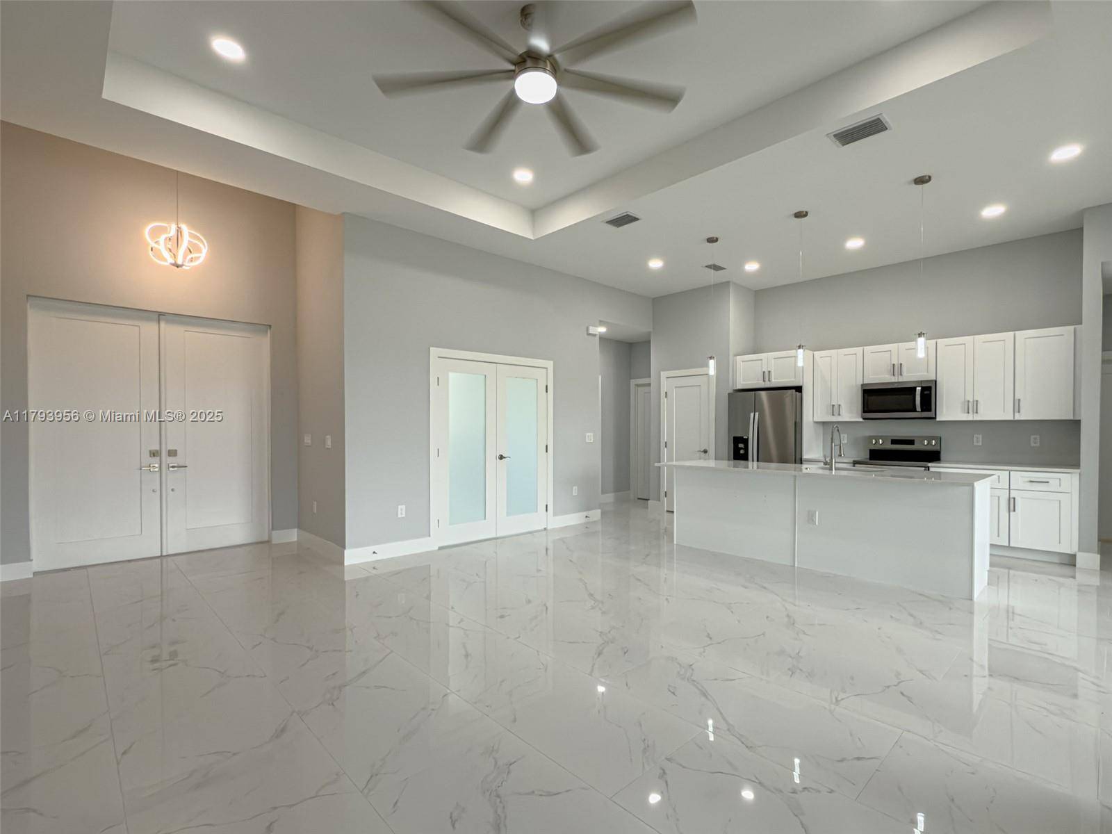 Lehigh Acres, FL 33974,417 Paddock St