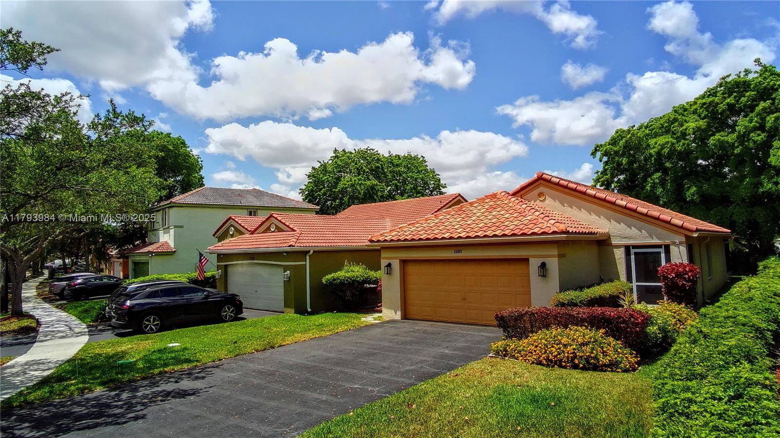 Weston, FL 33327,1583 Presidio Dr