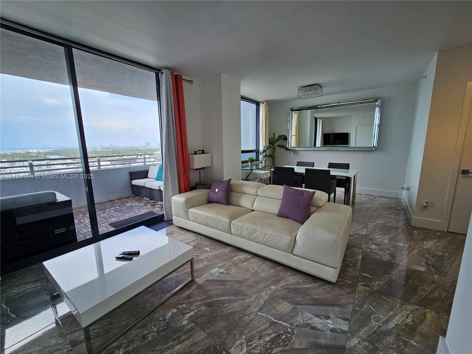 Miami Beach, FL 33139,1330 West Ave #2805