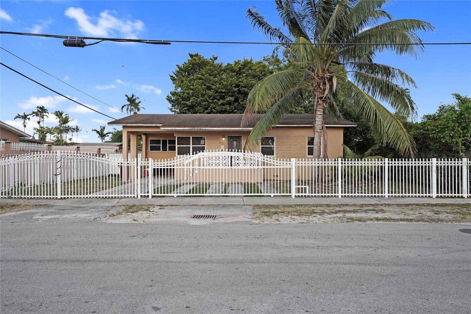 Hialeah, FL 33012,4241 W 1st Ave