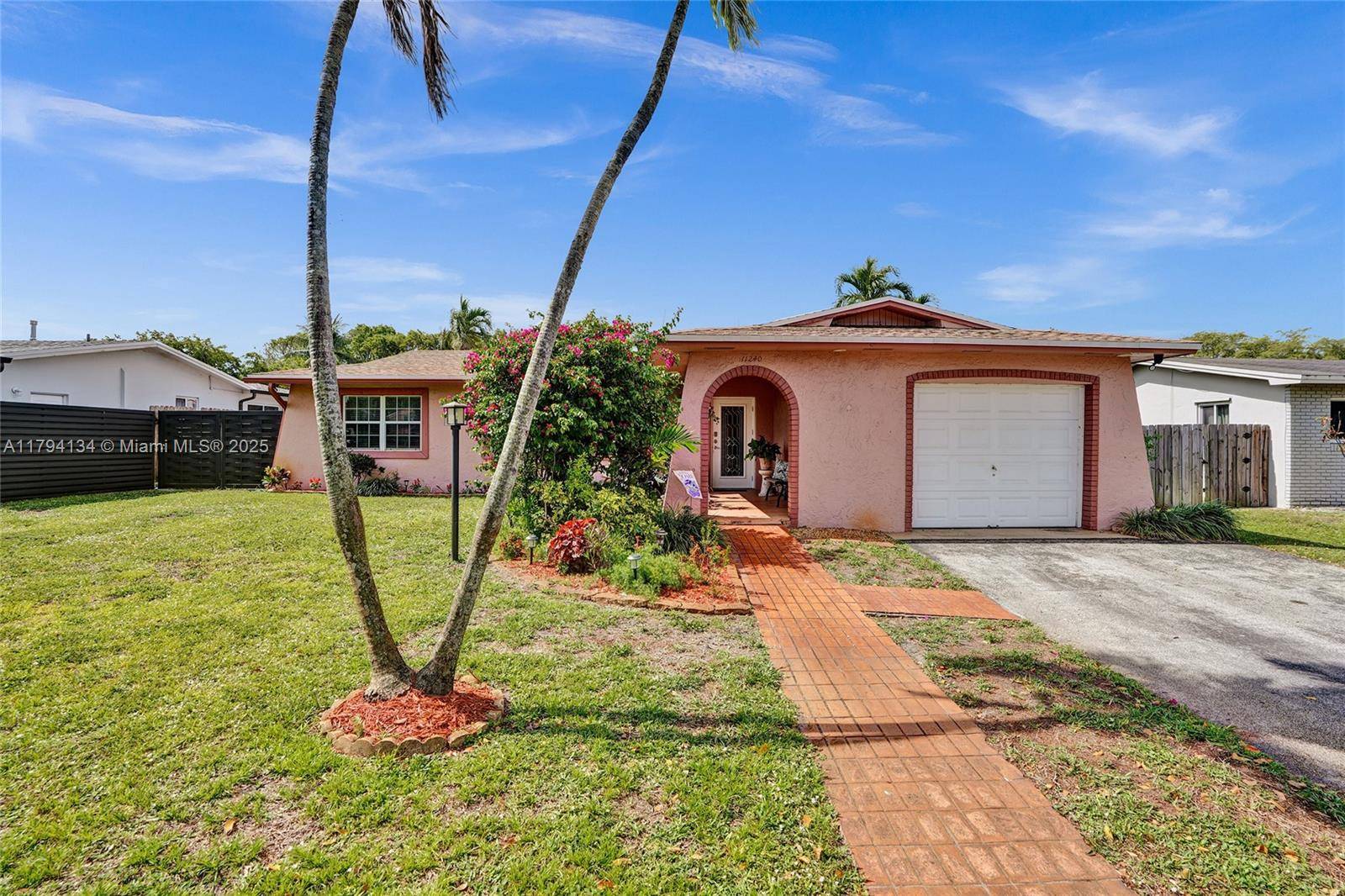 Pembroke Pines, FL 33026,11240 Sheridan St