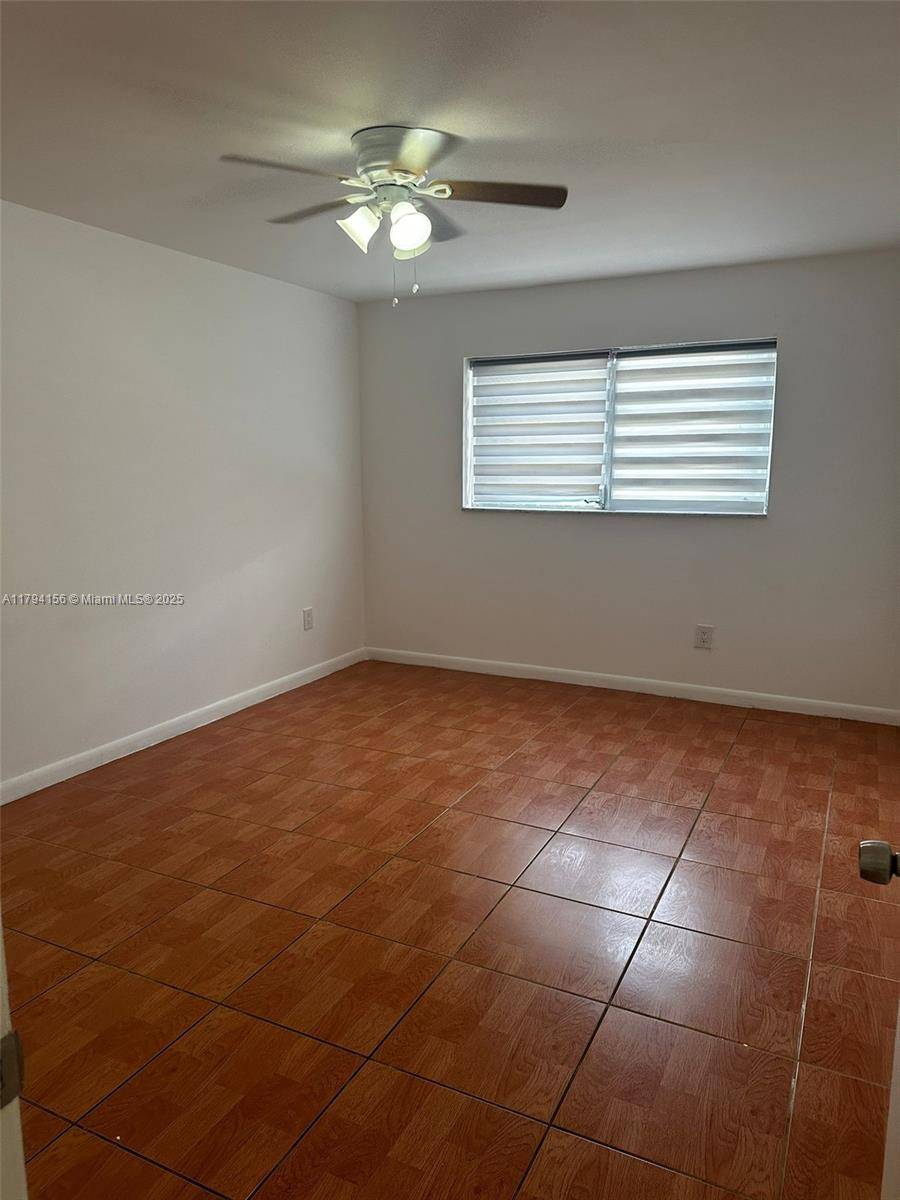 Miami, FL 33162,15205 NE 6th Ave #D104