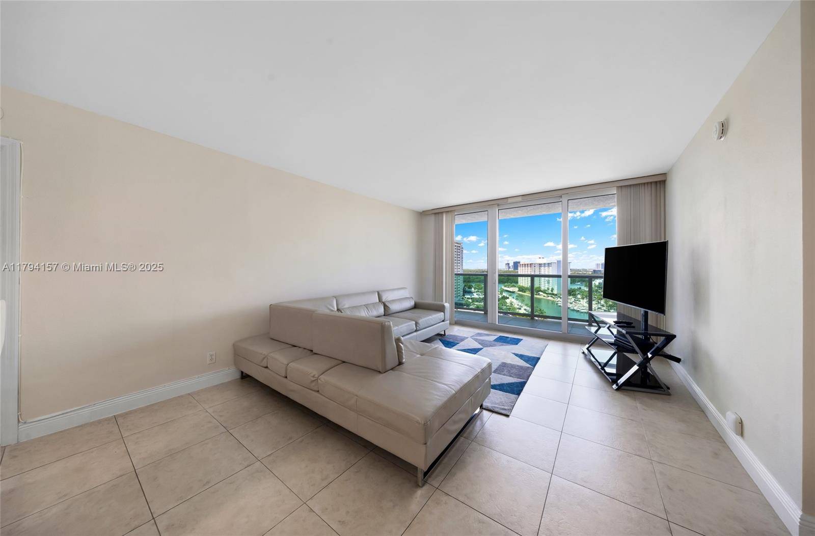 Sunny Isles Beach, FL 33160,100 Bayview Dr #1403
