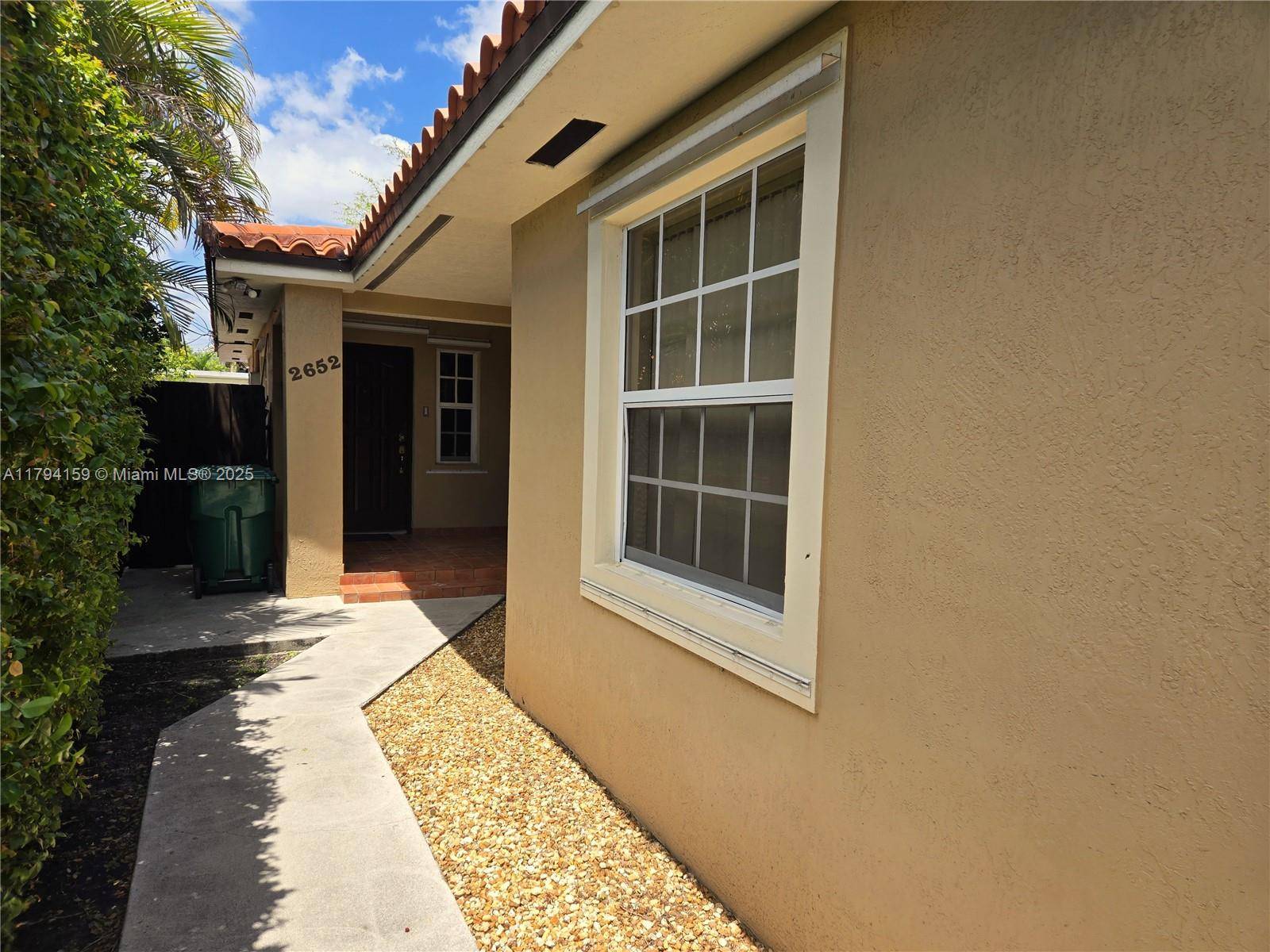 Miami, FL 33133,2652 SW 31st Ct #2652