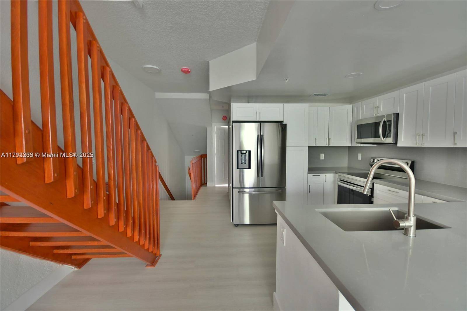 Sunrise, FL 33325,781 SW 148th Ave #1503