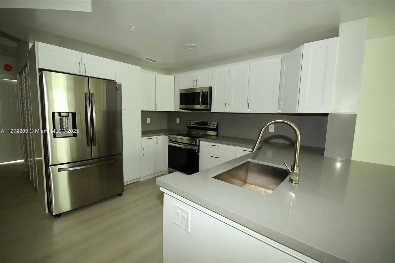 Sunrise, FL 33325,781 SW 148th Ave #1503