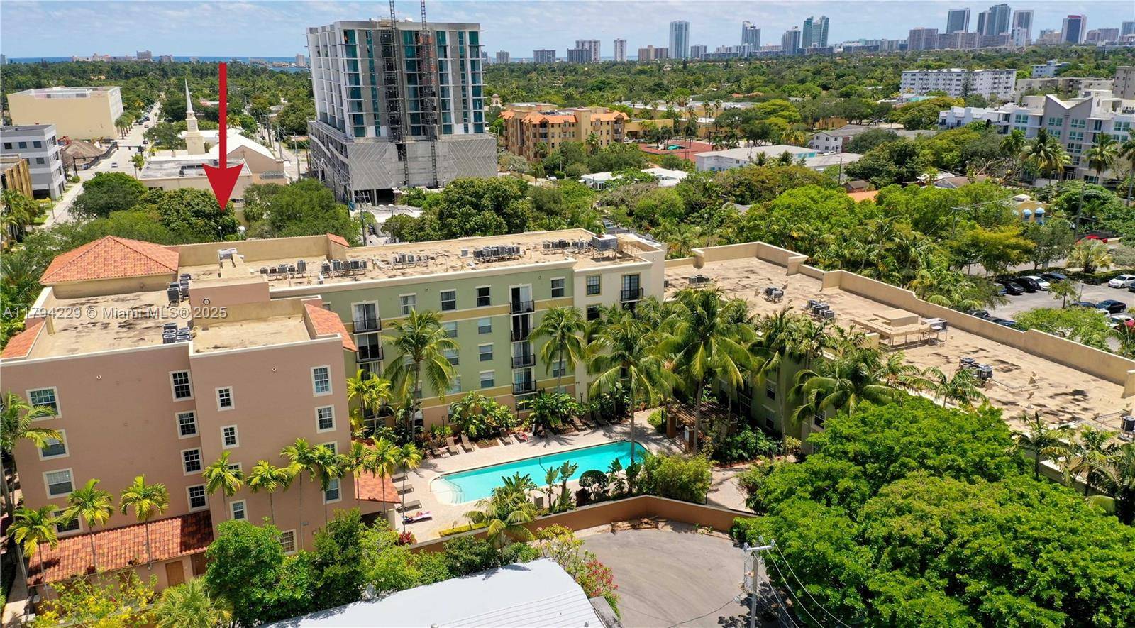 Hollywood, FL 33020,1900 Van Buren St #204B