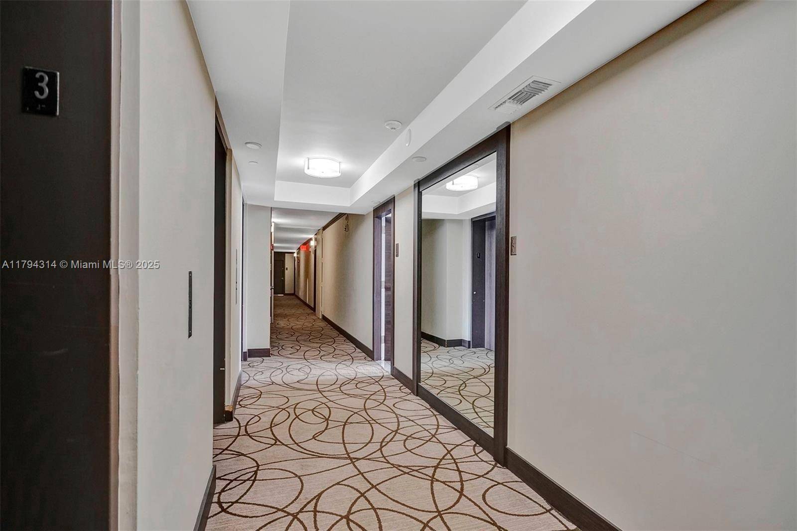 Aventura, FL 33180,20515 E Country Club Dr #346