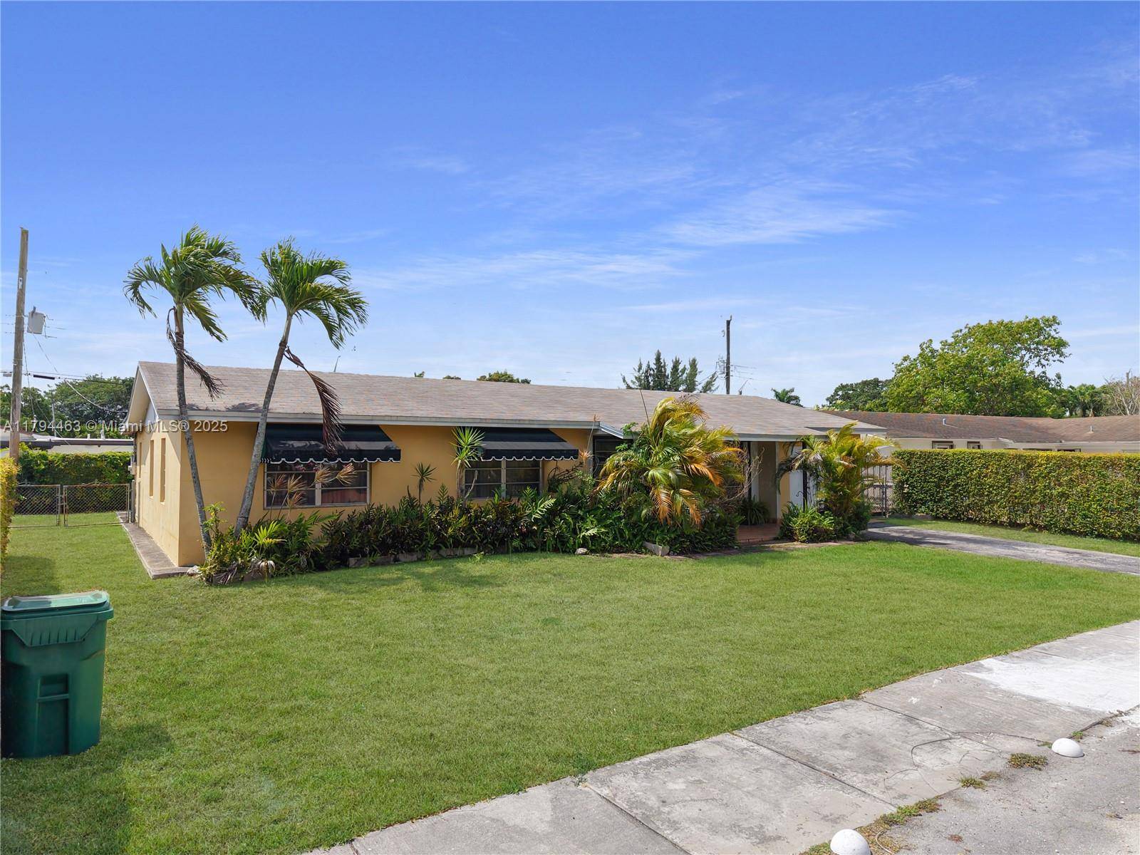 Miami, FL 33175,12030 SW 41st Dr