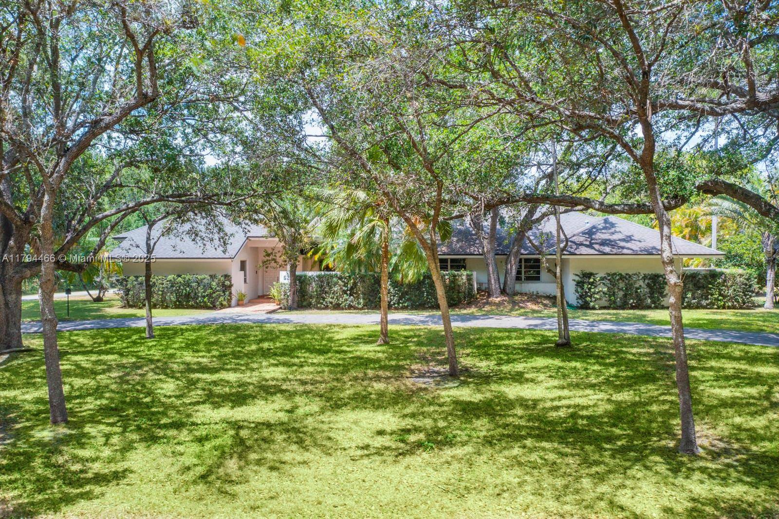 Pinecrest, FL 33156,6255 SW 99th Ter