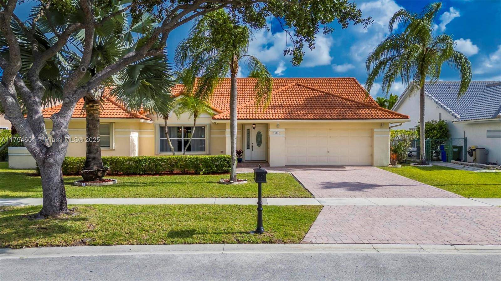 Pembroke Pines, FL 33028,16235 NW 1st St
