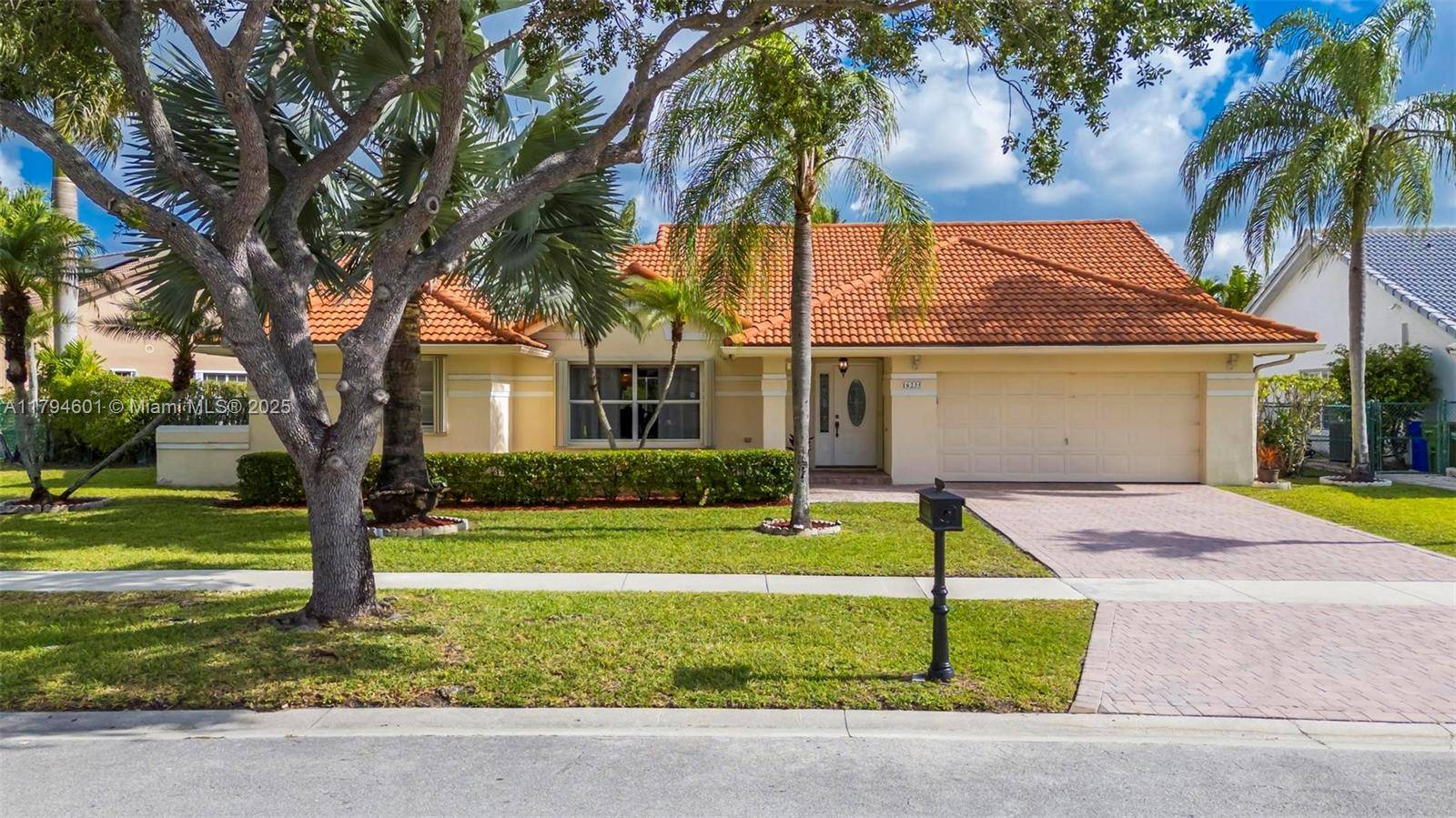 Pembroke Pines, FL 33028,16235 NW 1st St