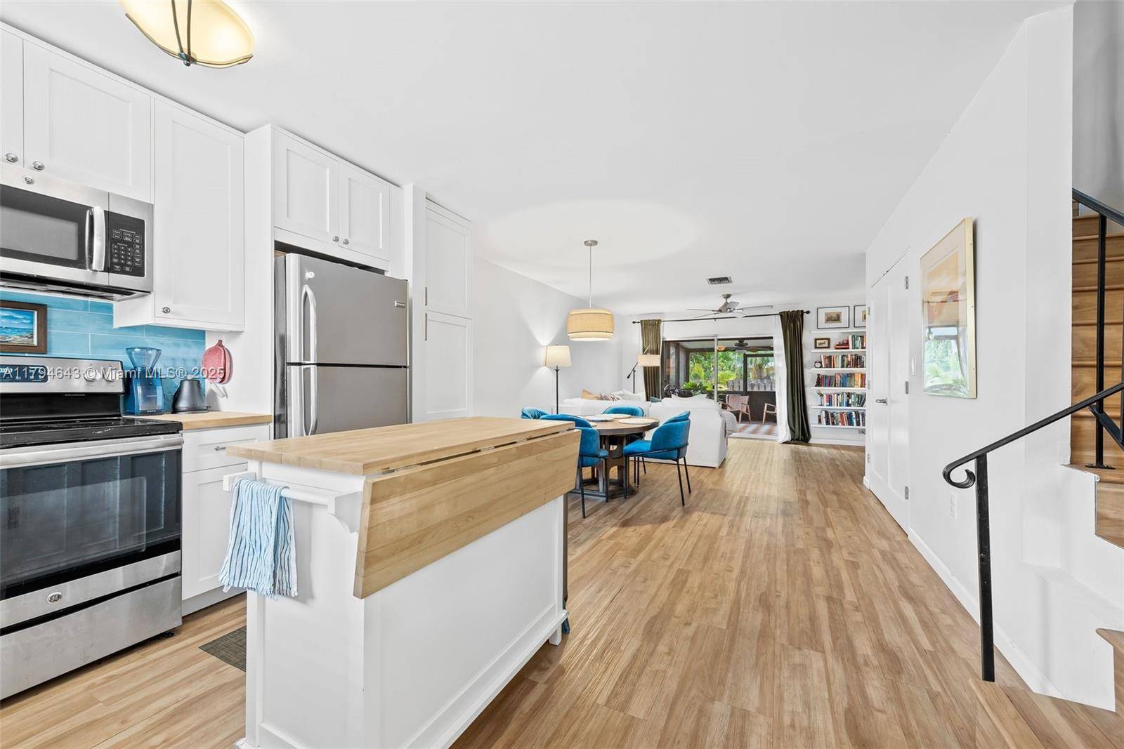Dania Beach, FL 33004,450 SE 7th St #234