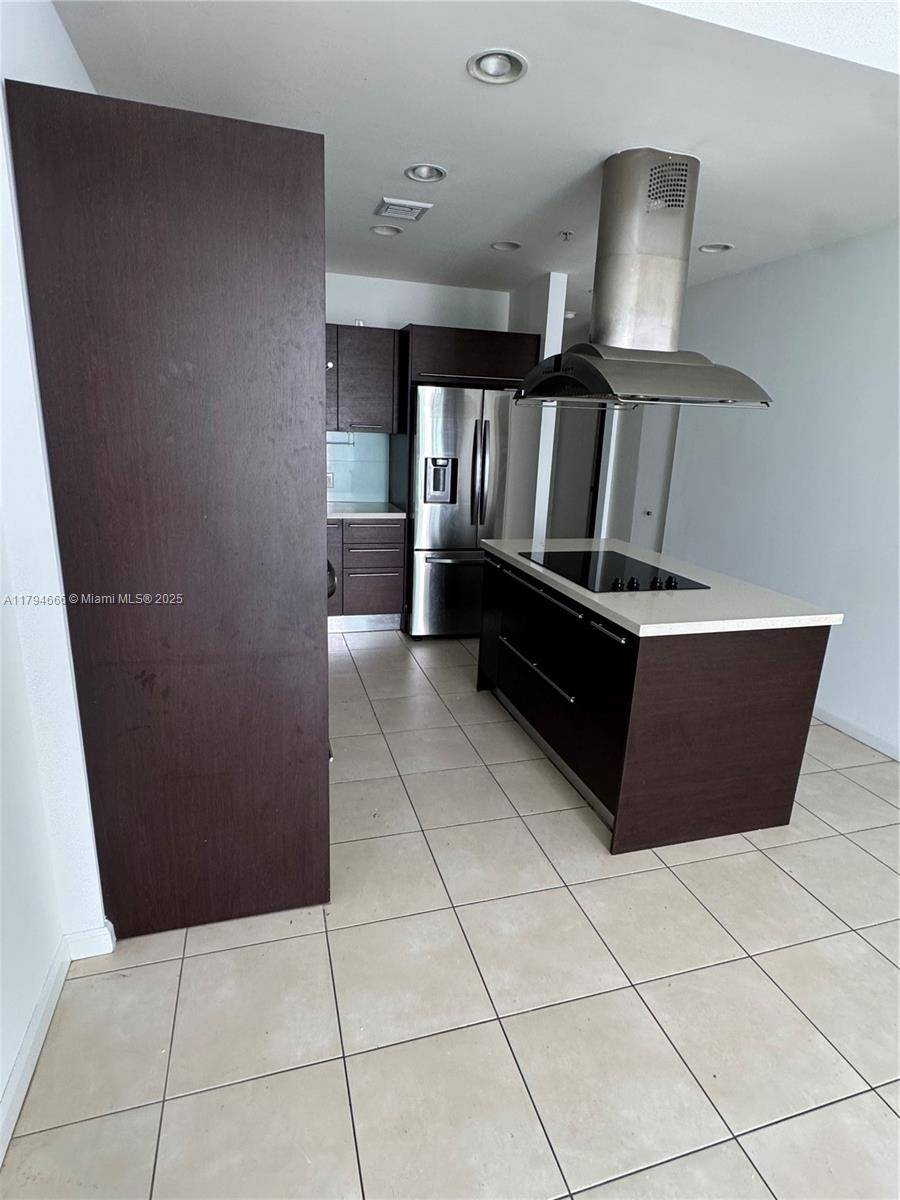 North Bay Village, FL 33141,7930 East Dr #DR