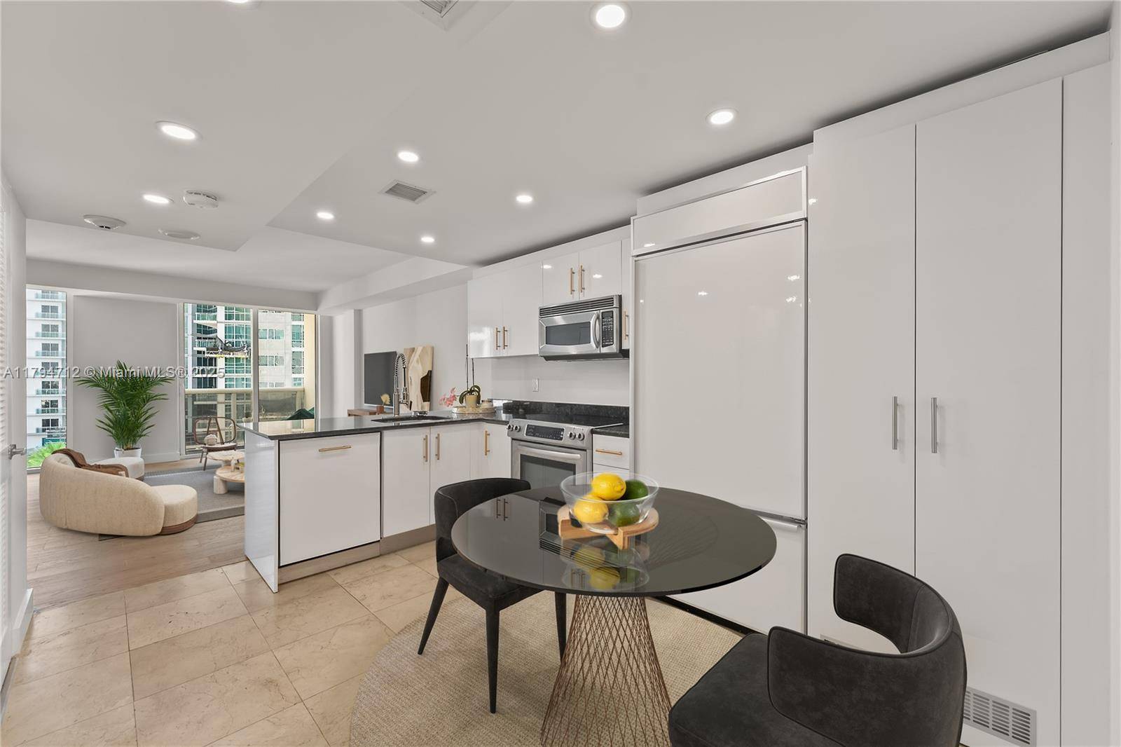 Bal Harbour, FL 33154,10275 Collins Ave #801