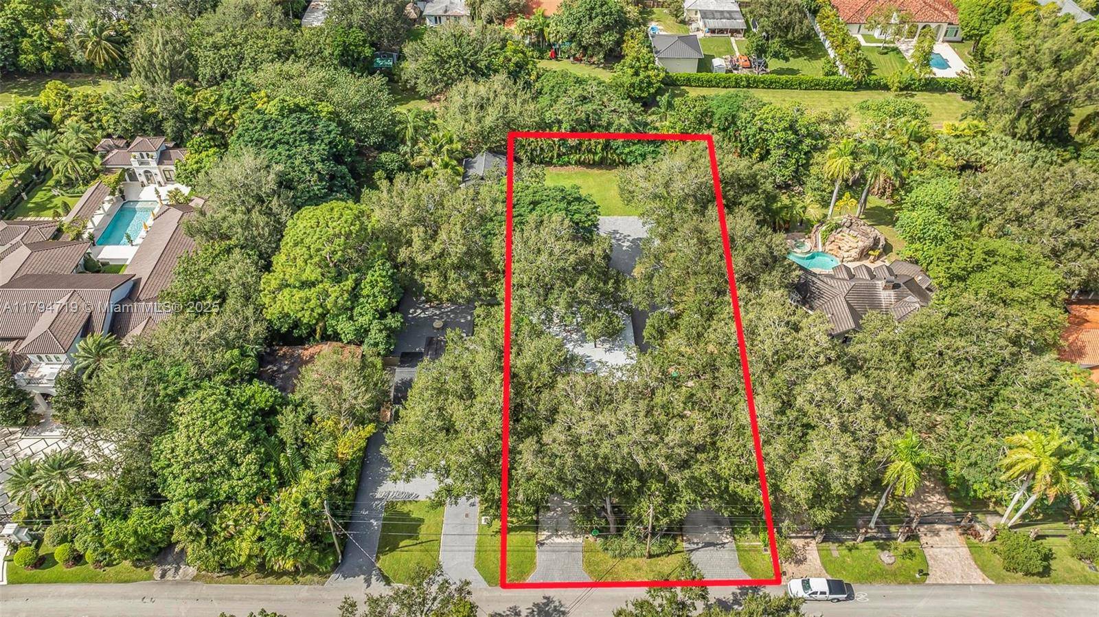 Miami, FL 33143,6830 SW 69th Ave
