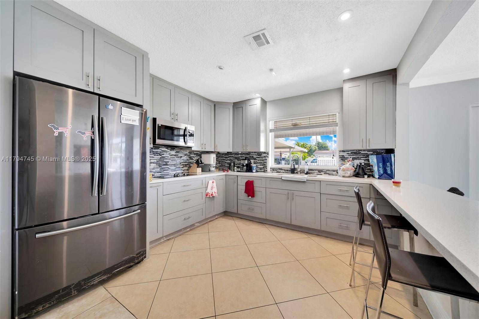 Hialeah, FL 33010,1360 W 4th Ln