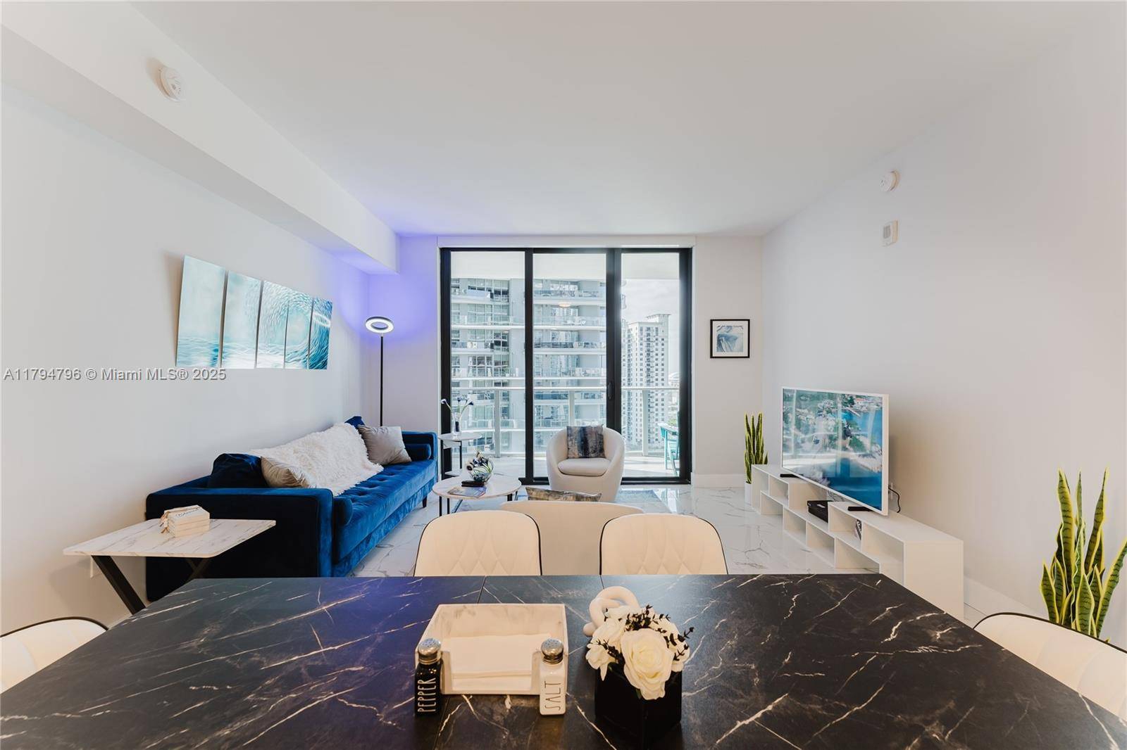 Miami, FL 33131,1010 Brickell Ave #2709