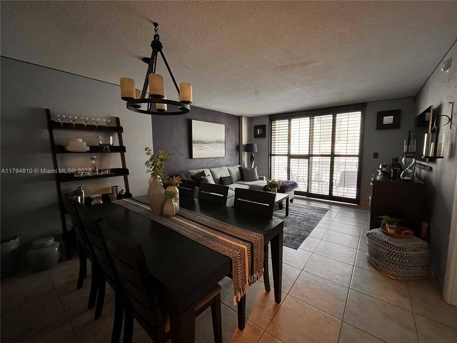 Miami Beach, FL 33139,401 Ocean Dr #324